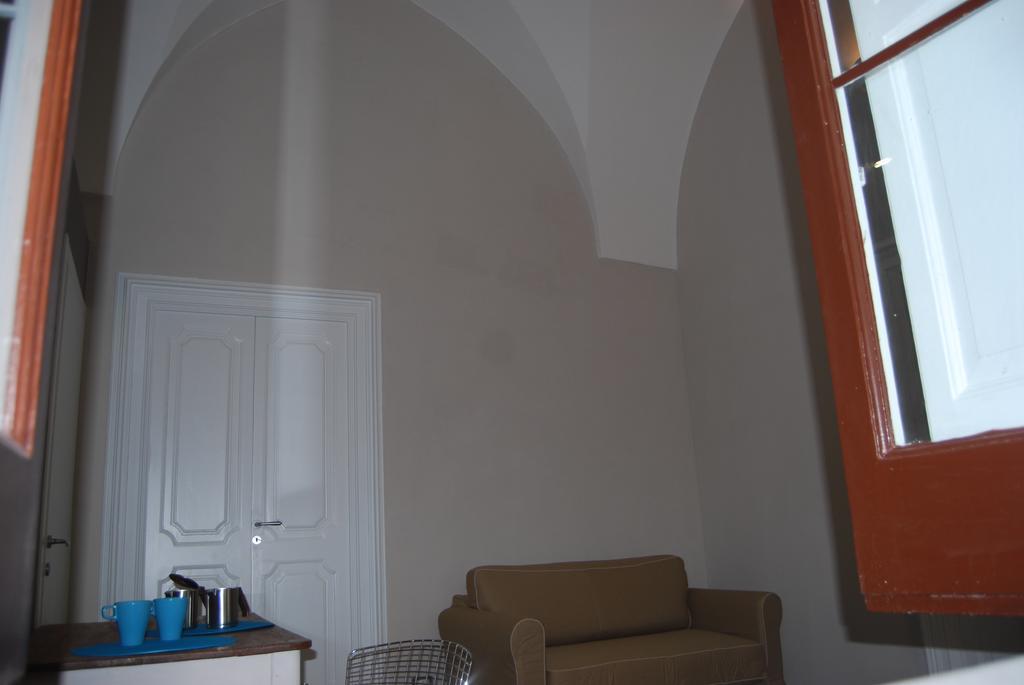 לינה וארוחת בוקר לצ'ה Palazzo Del Centro חדר תמונה